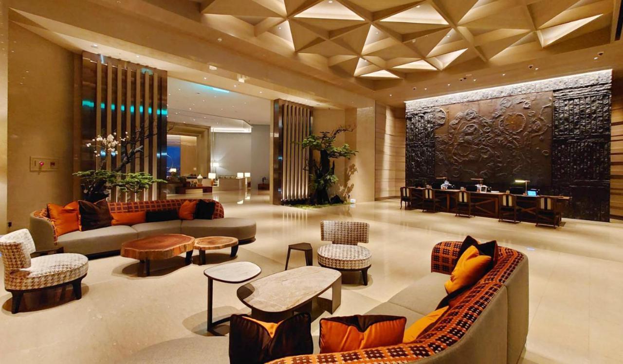 Fleur De Chine Hotel Yuchi Exterior photo The lobby of the hotel