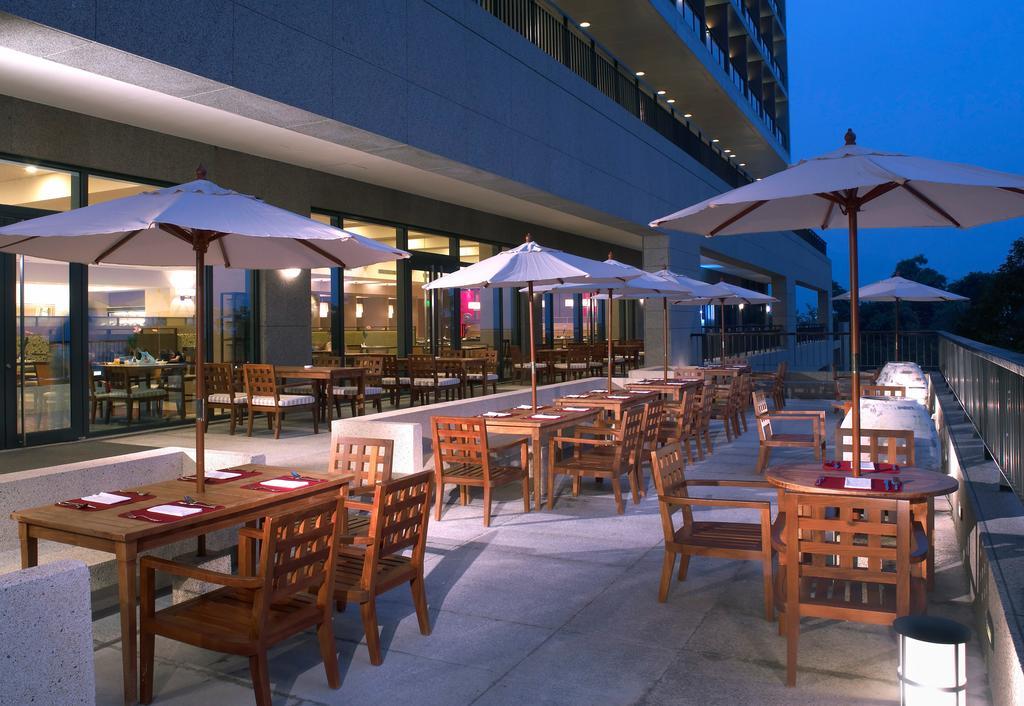 Fleur De Chine Hotel Yuchi Exterior photo The Terrace